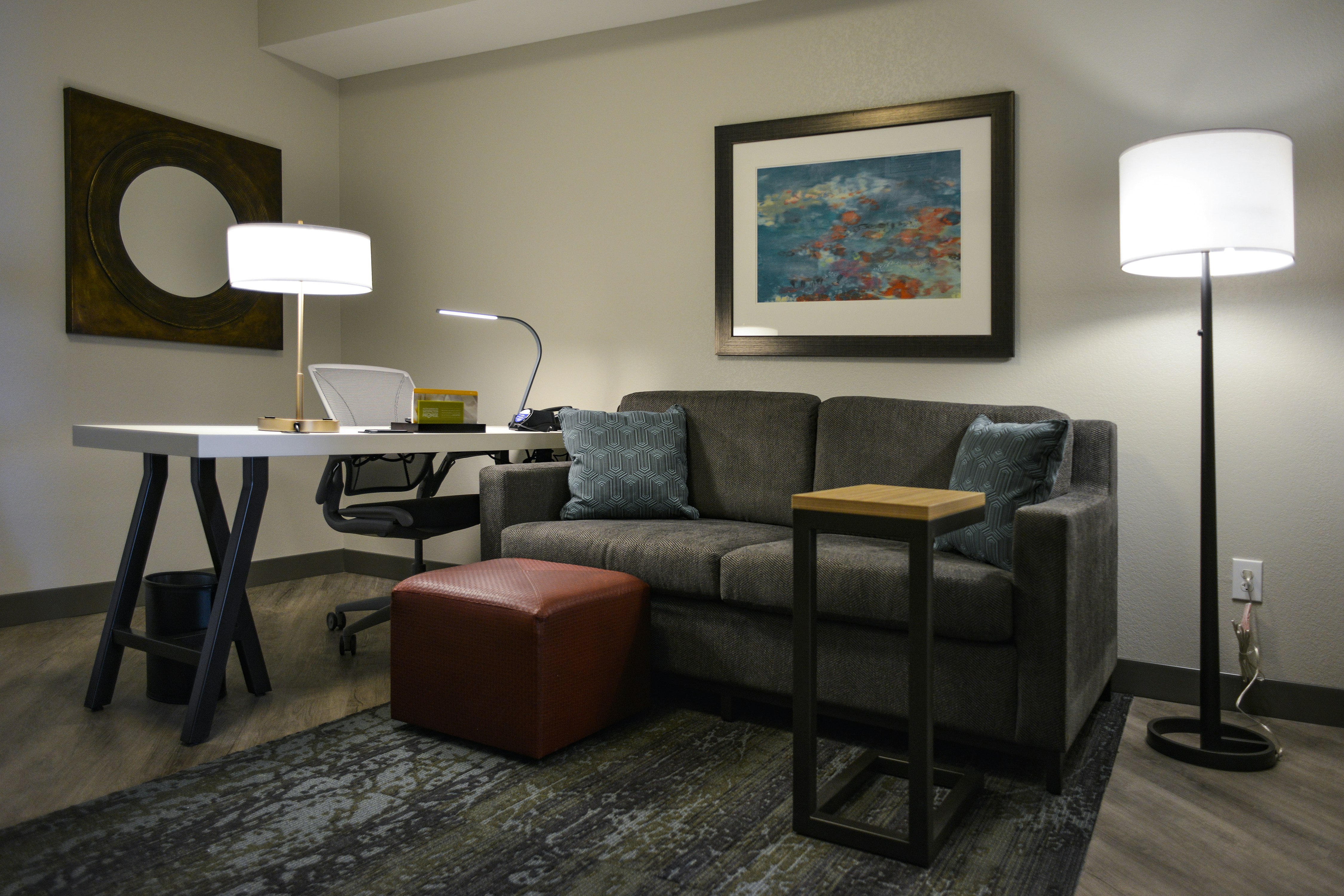 1 KING BED JUNIOR SUITE