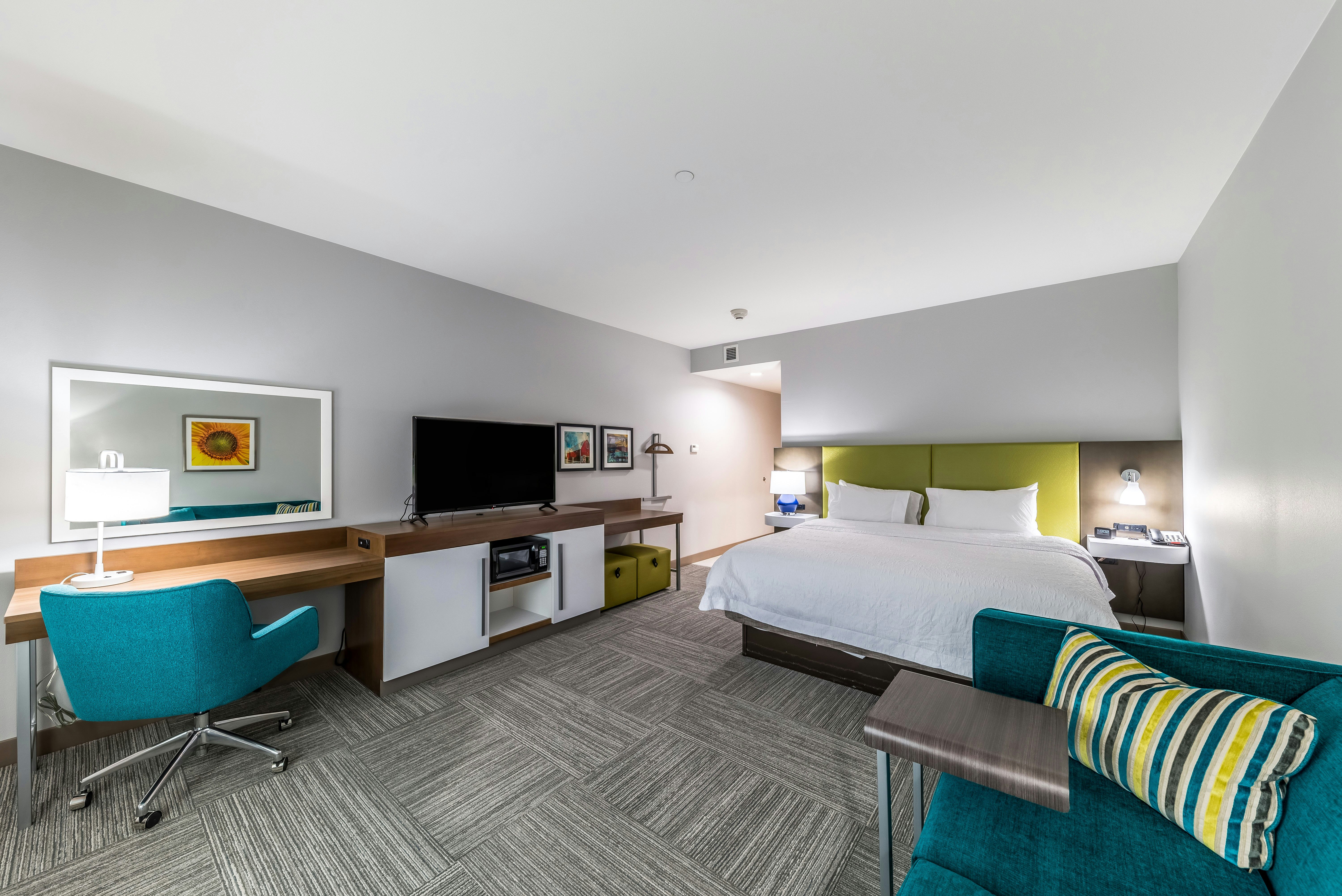 Hampton Inn and Suites Pryor