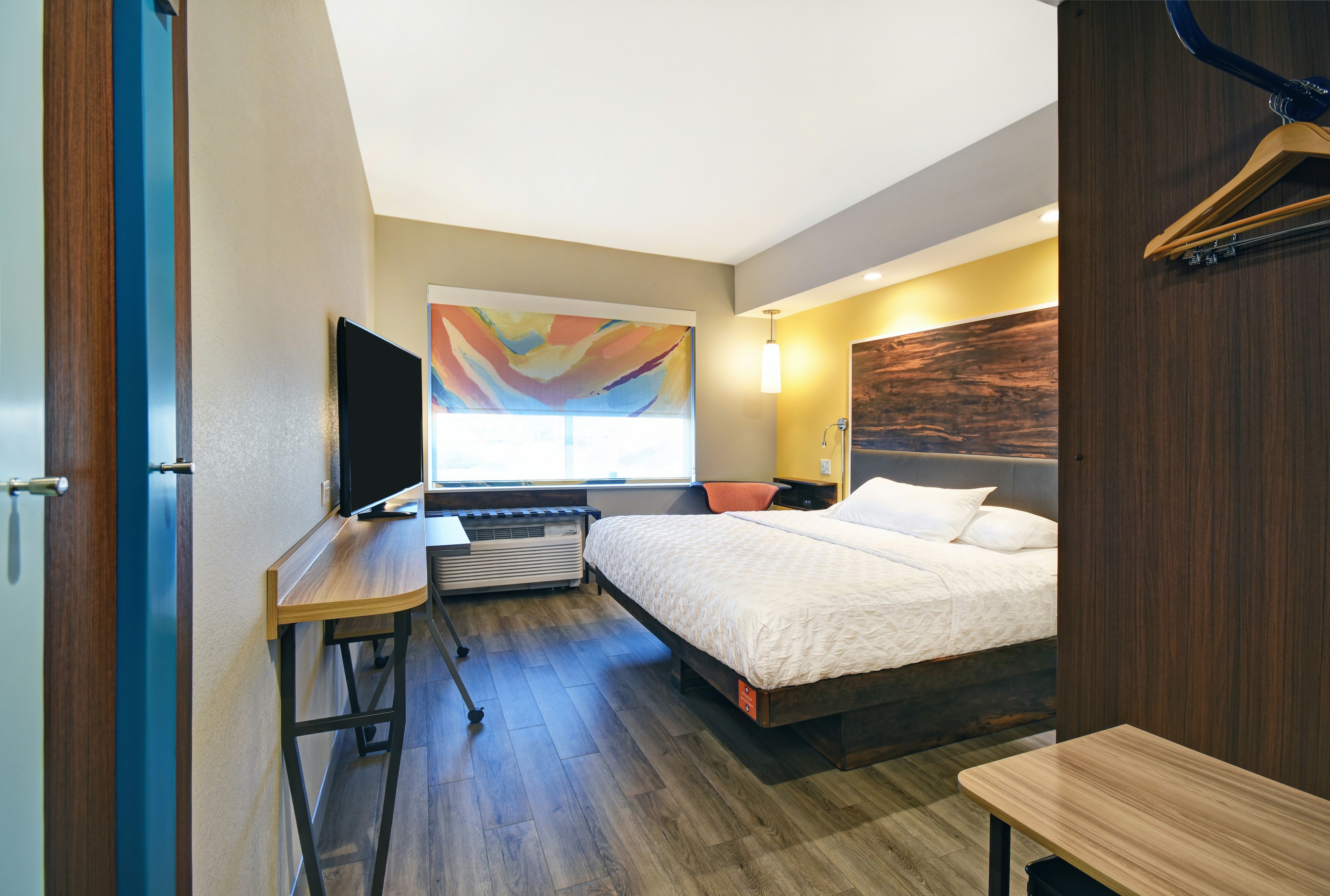 Tru by Hilton Portland Airport Area