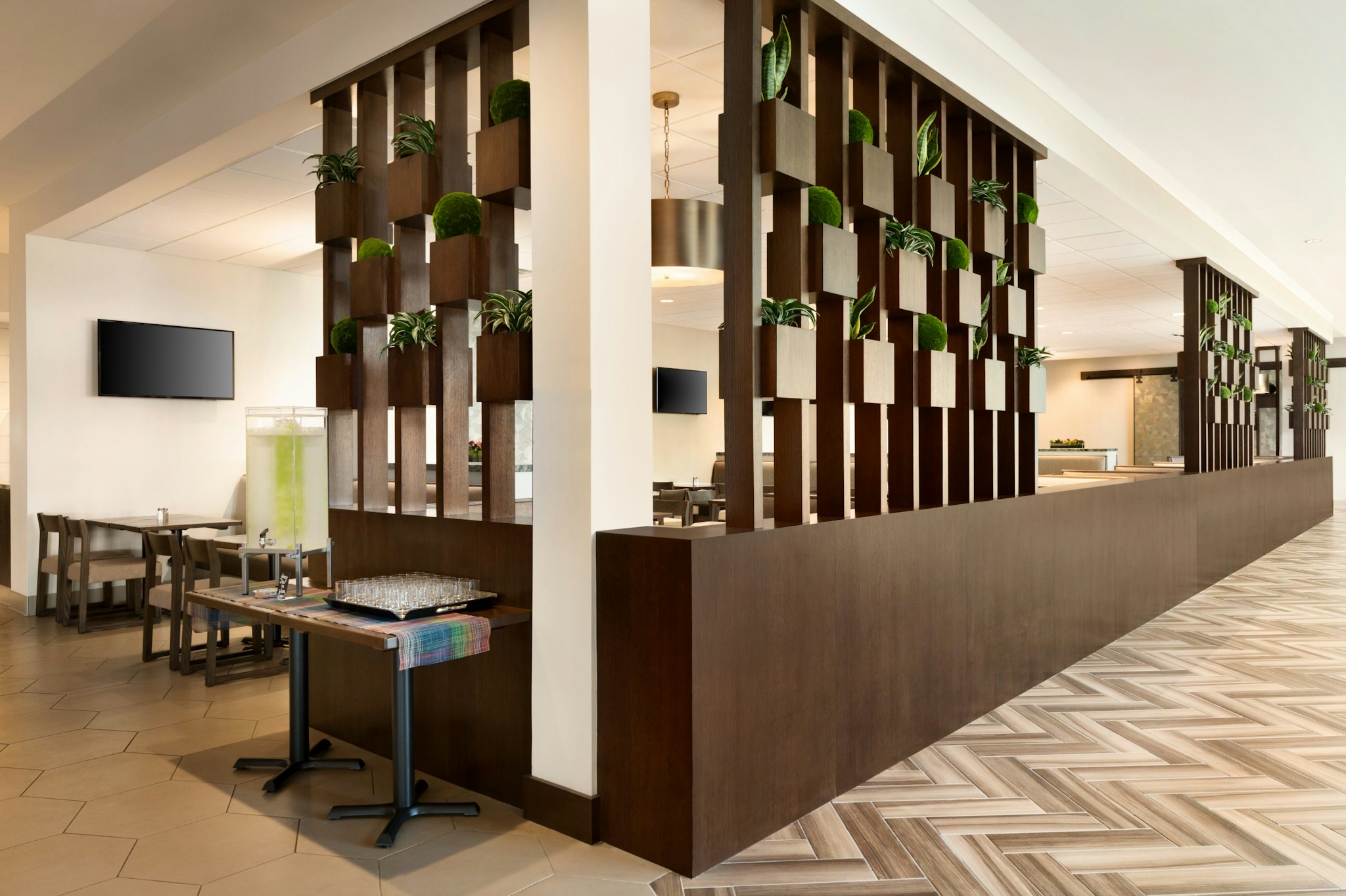 Embassy Suites by Hilton San Antonio Landmark