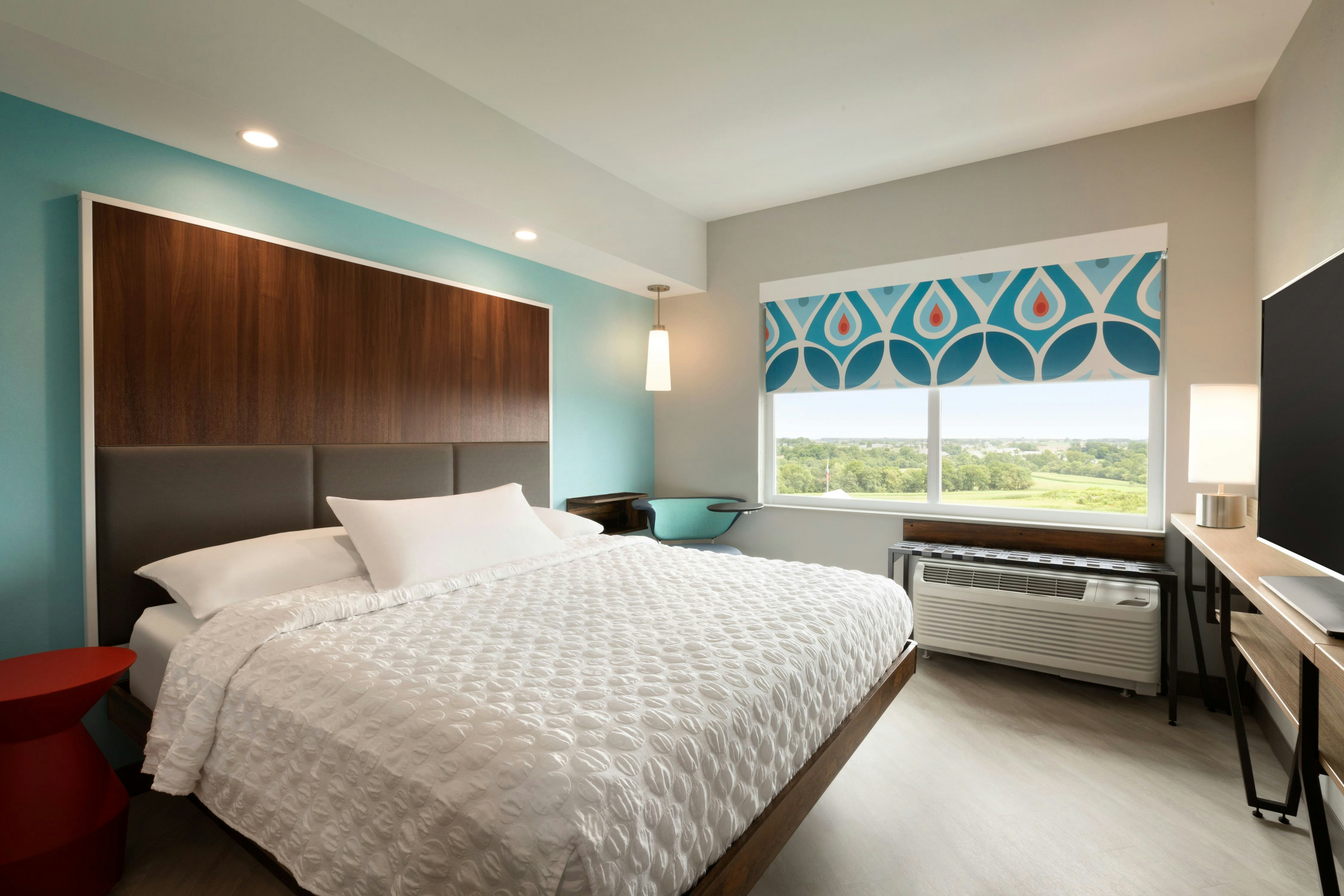 Tru by Hilton York