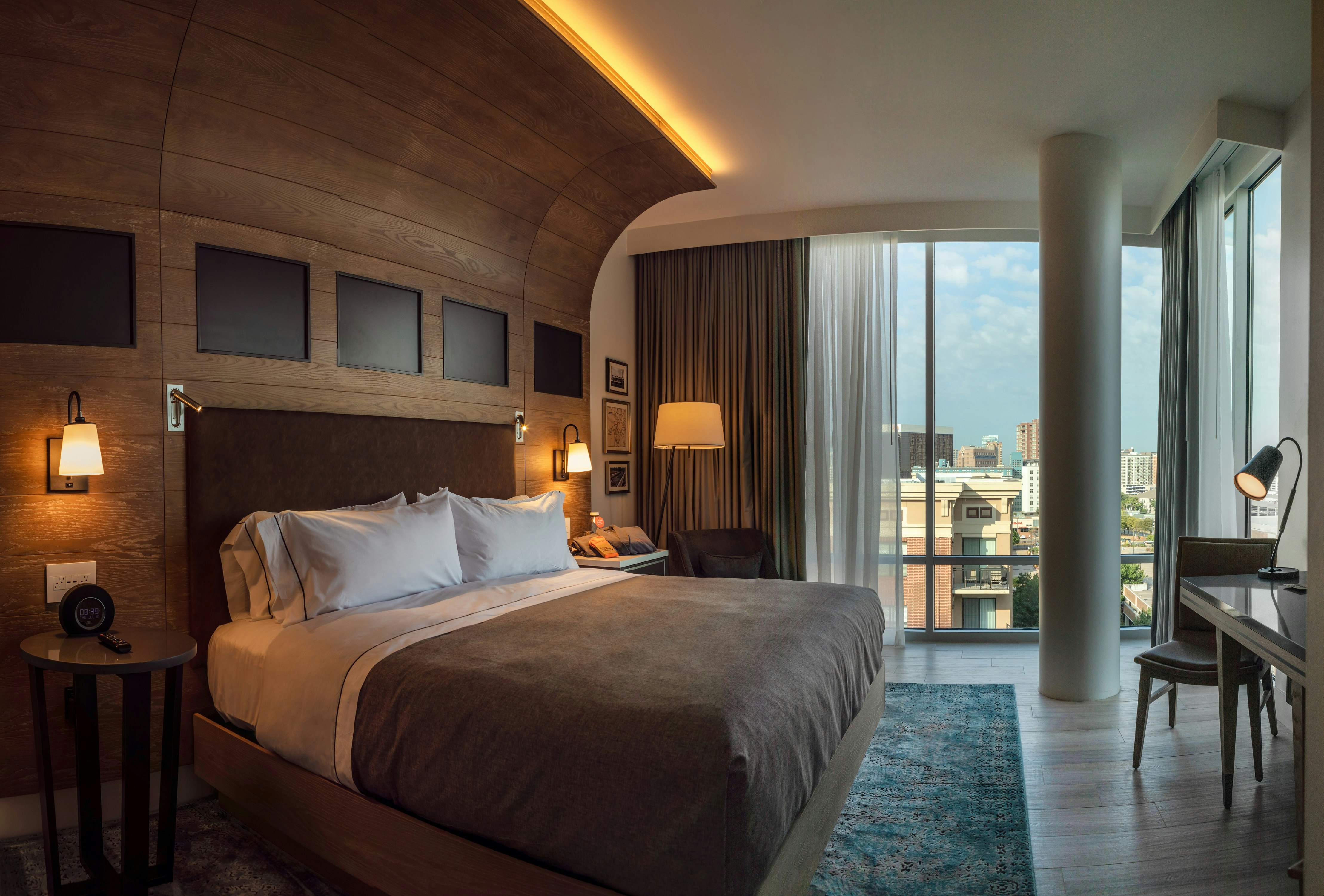 Canopy by Hilton Dallas – Uptown