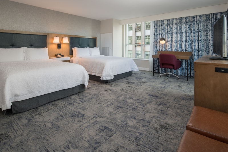 Hampton Inn & Suites Portland/Pearl District