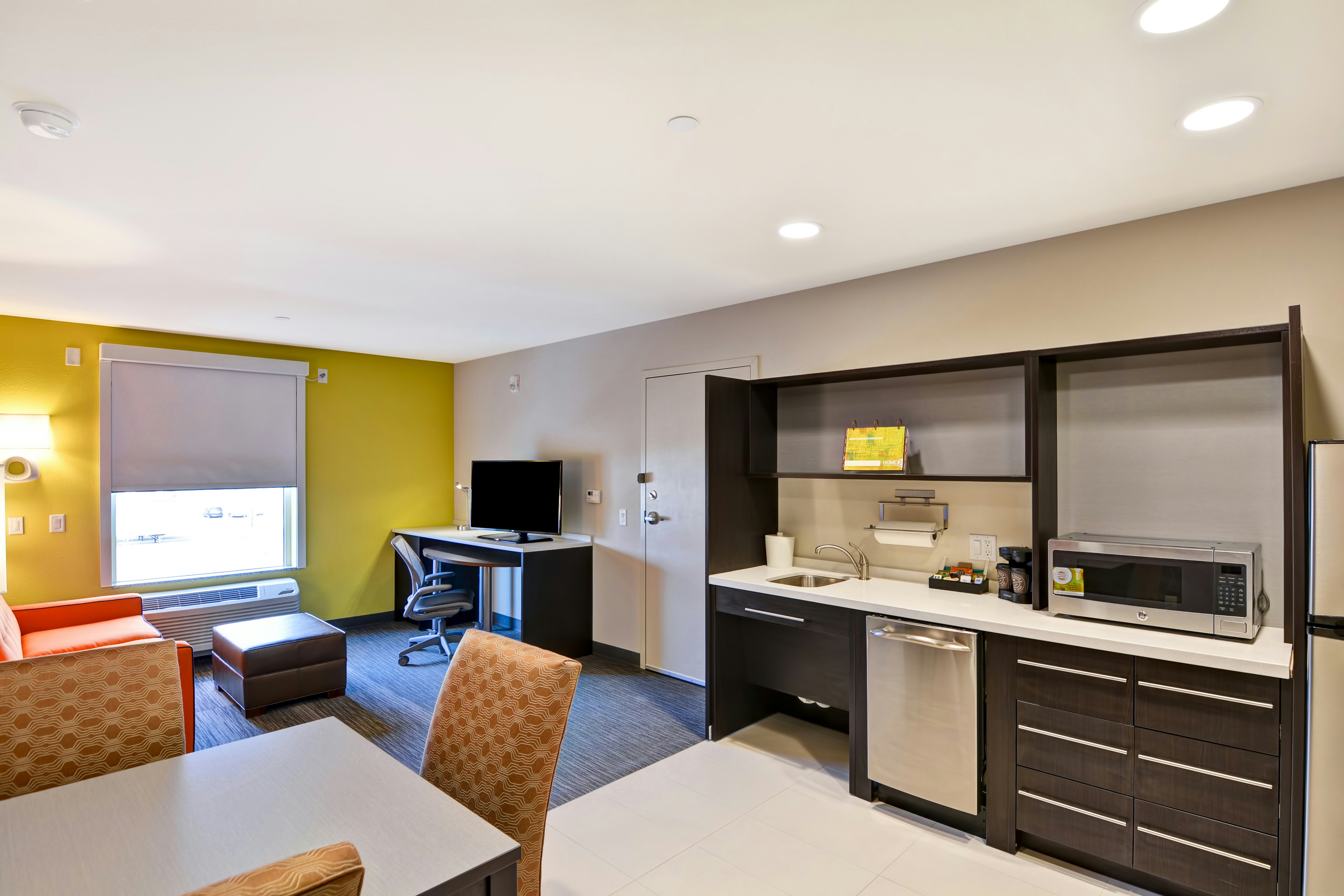 Home2 Suites Green Bay – Green Bay, WI