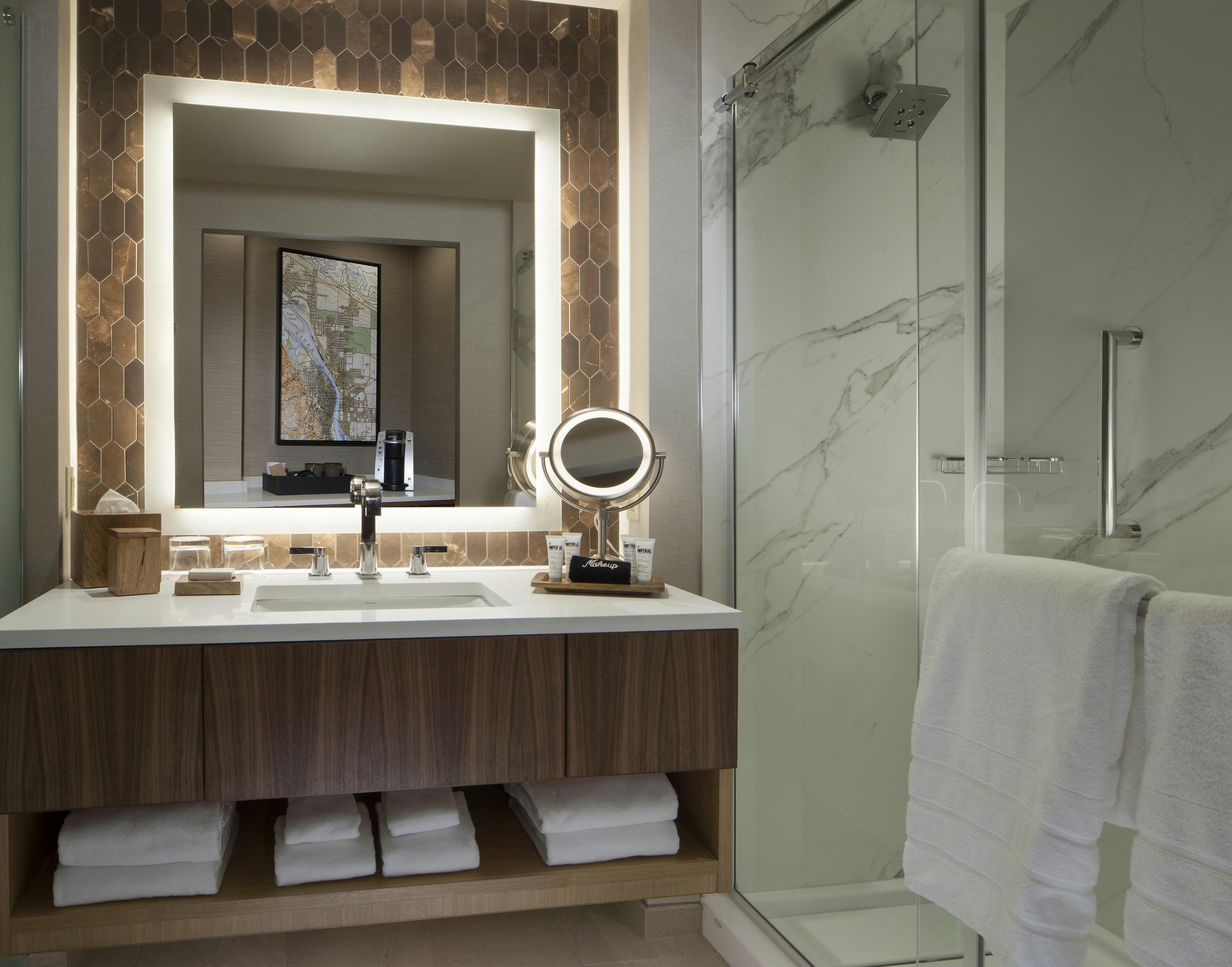 The Porter Portland, Curio Collection by Hilton