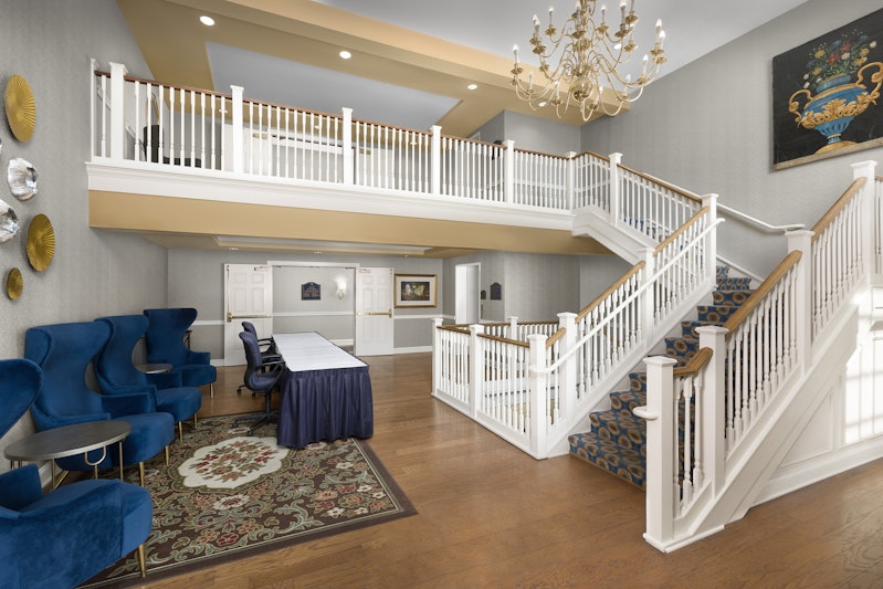 Virginia Crossings Hotel & Conference Center, Tapestry Collection by Hilton