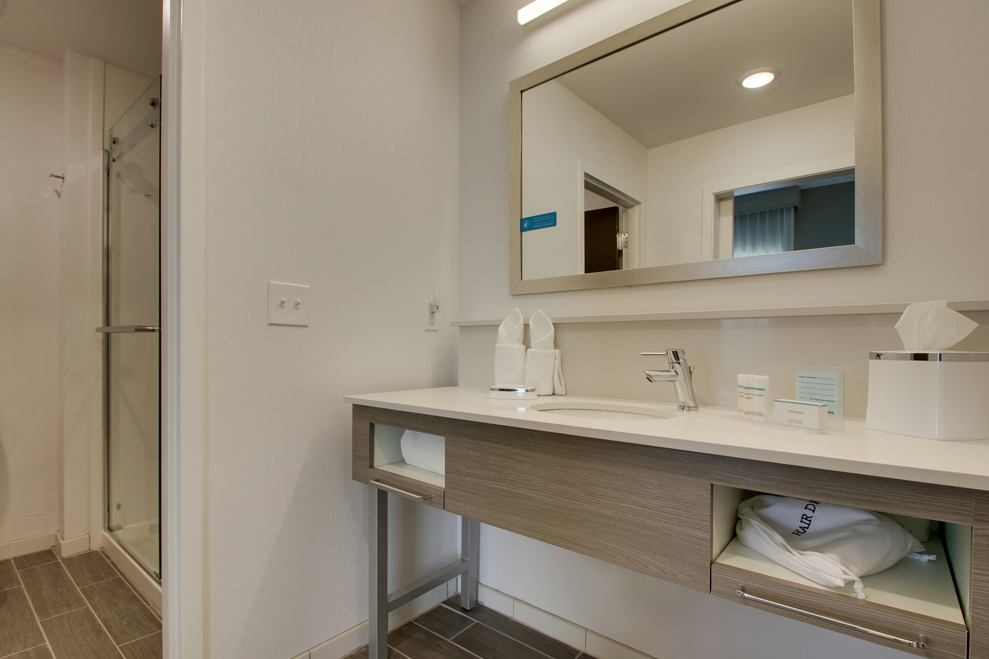 Hampton Inn & Suites by Hilton Knightdale Raleigh