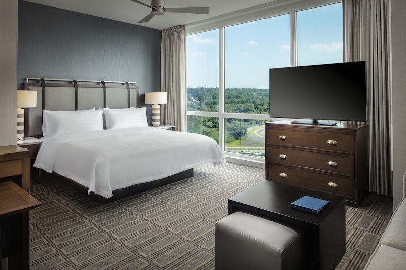 Homewood Suites by Hilton Teaneck Glenpointe