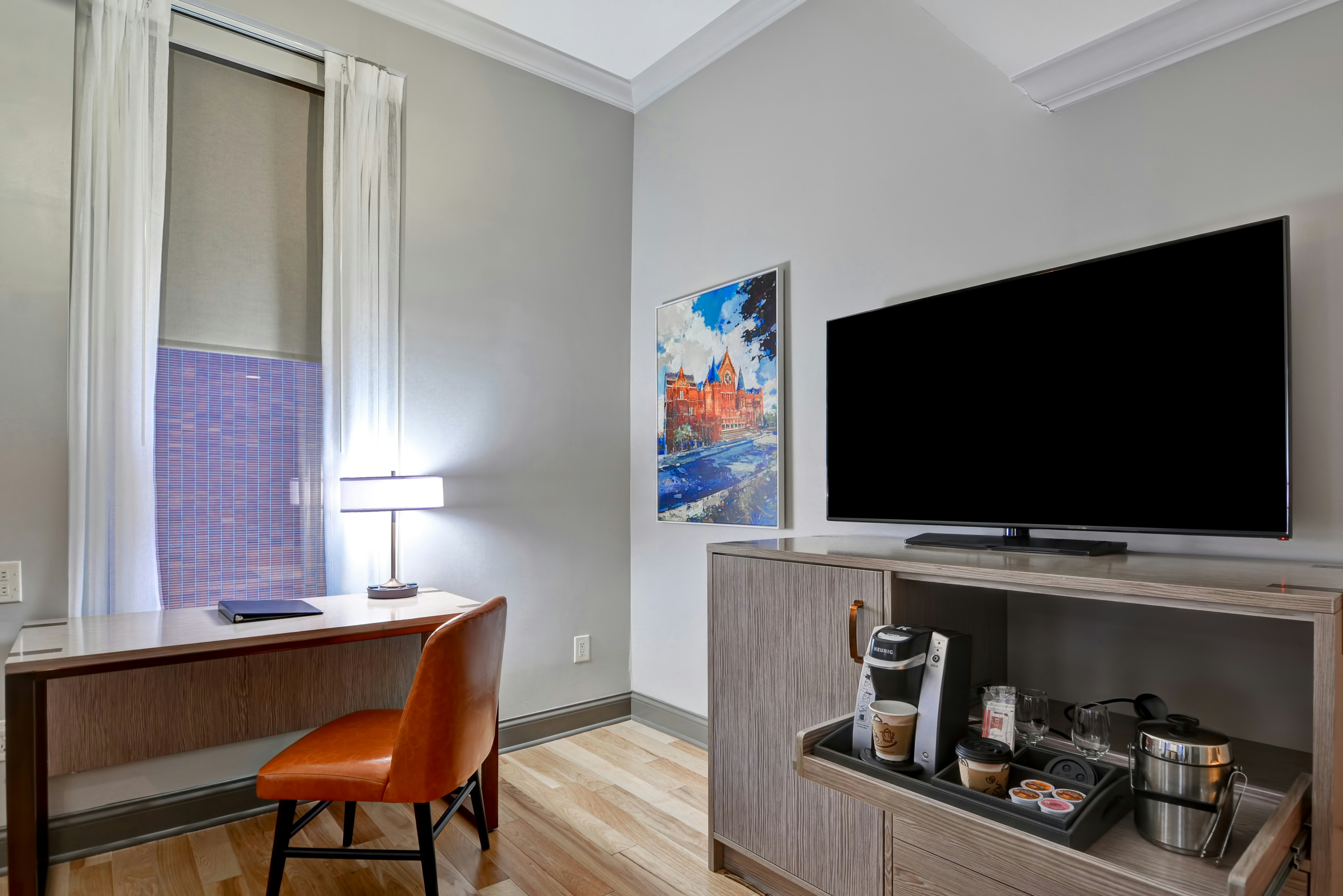 The Cincinnatian Hotel, Curio Collection by Hilton
