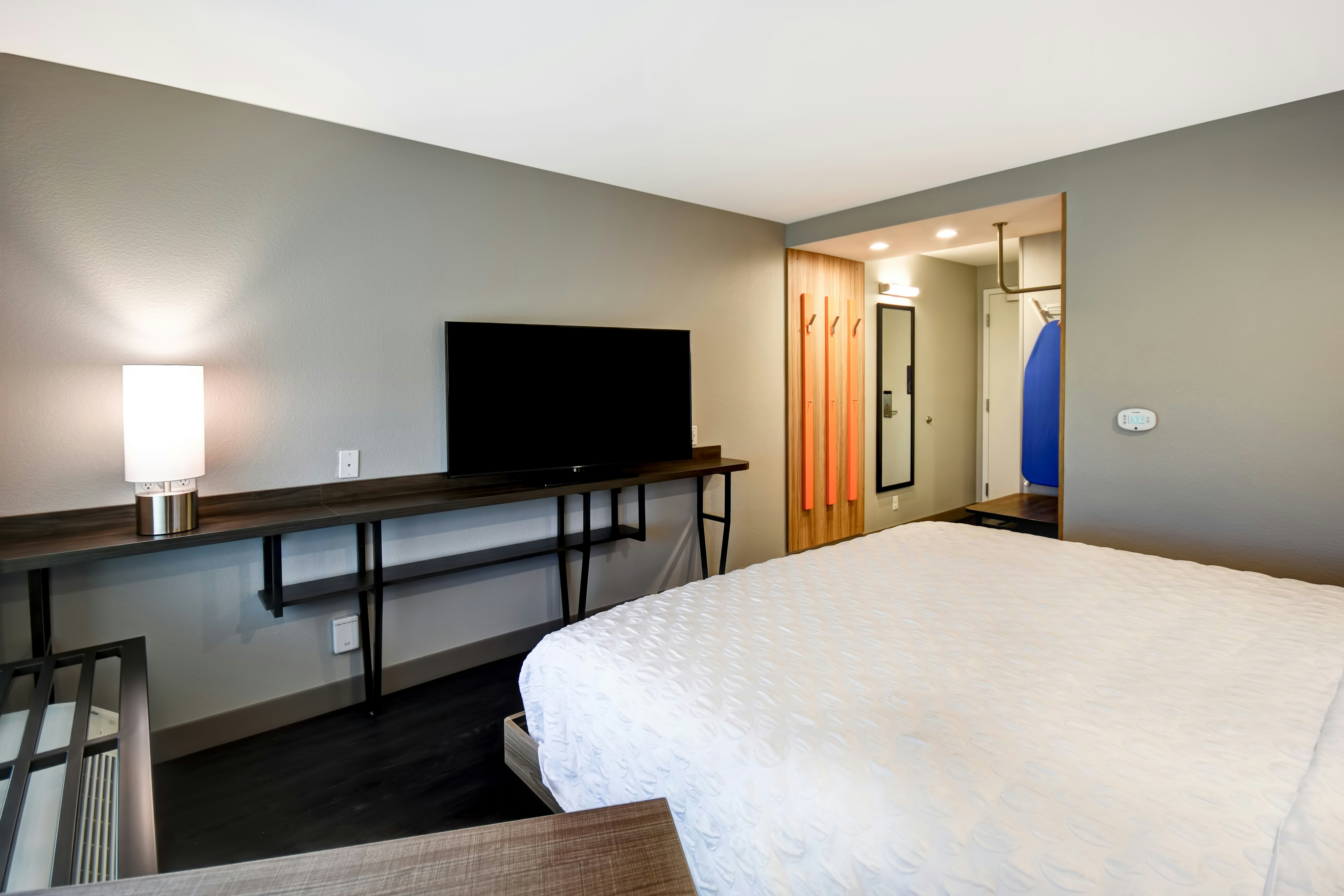 Tru by Hilton Sterling Heights Detroit