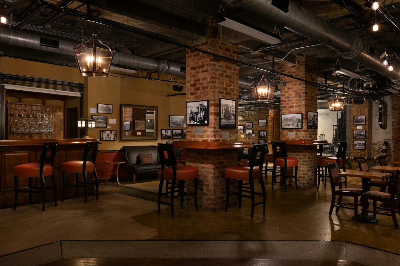 The Hotel Roanoke & Conference Center, Curio Collection by Hilton