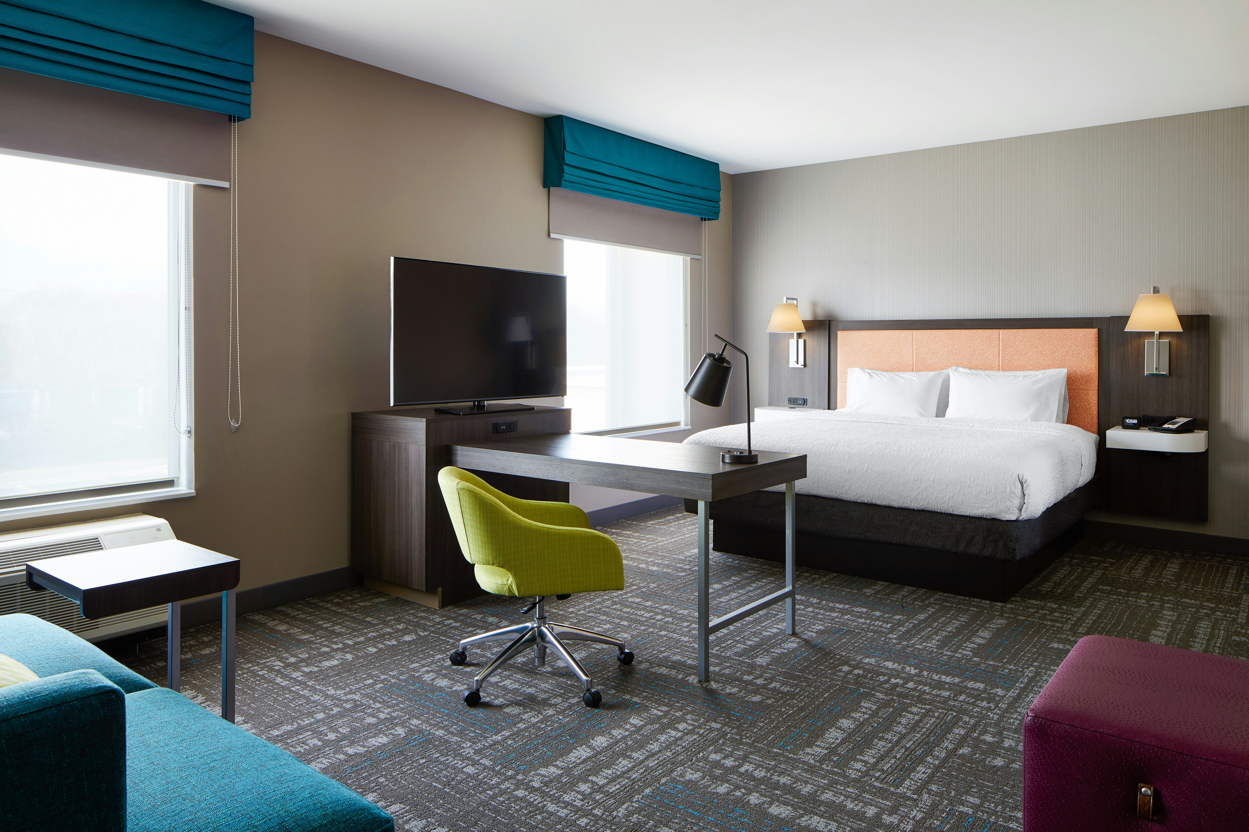 Hampton Inn & Suites Chicago Waukegan