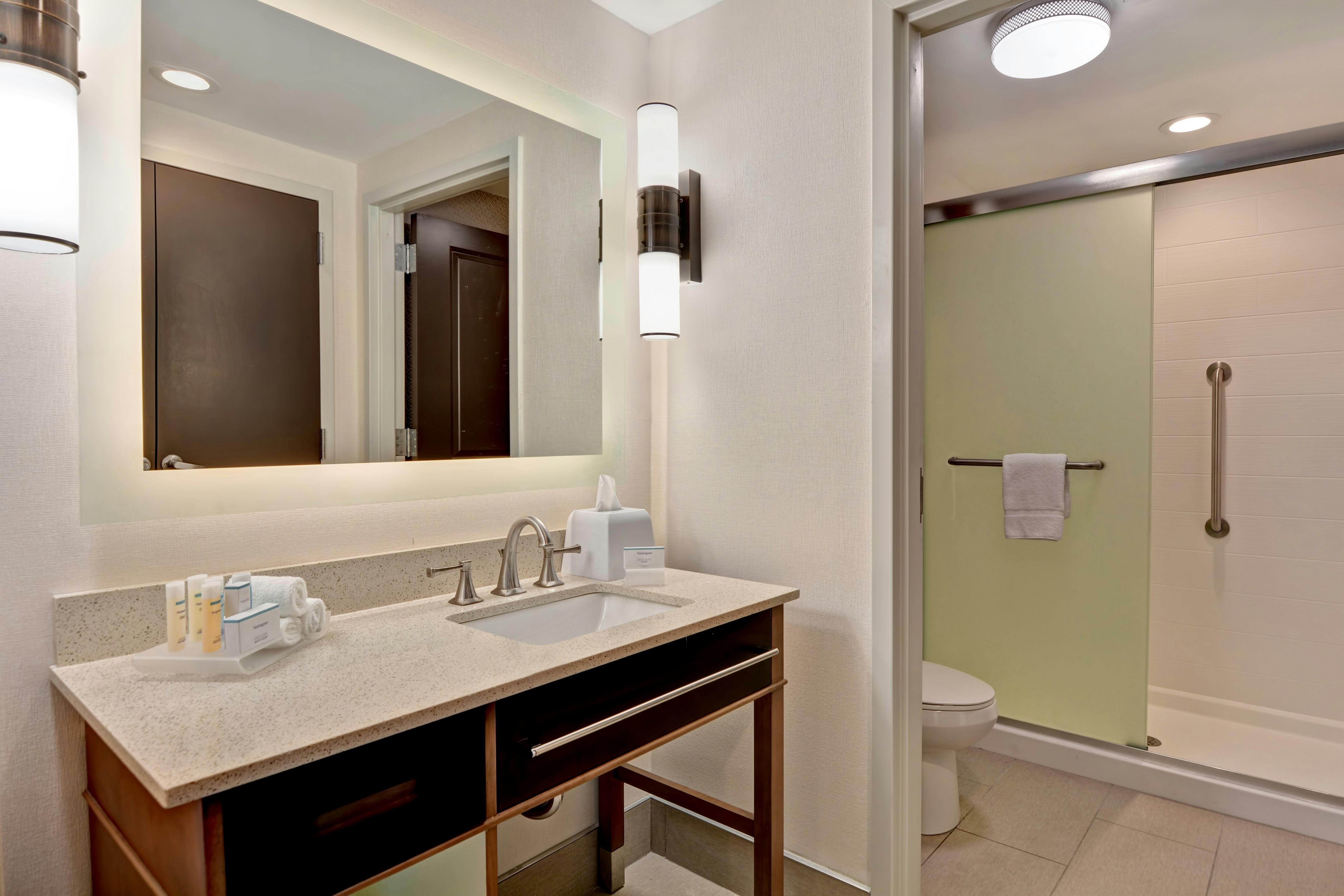 Homewood Suites by Hilton Savannah Airport