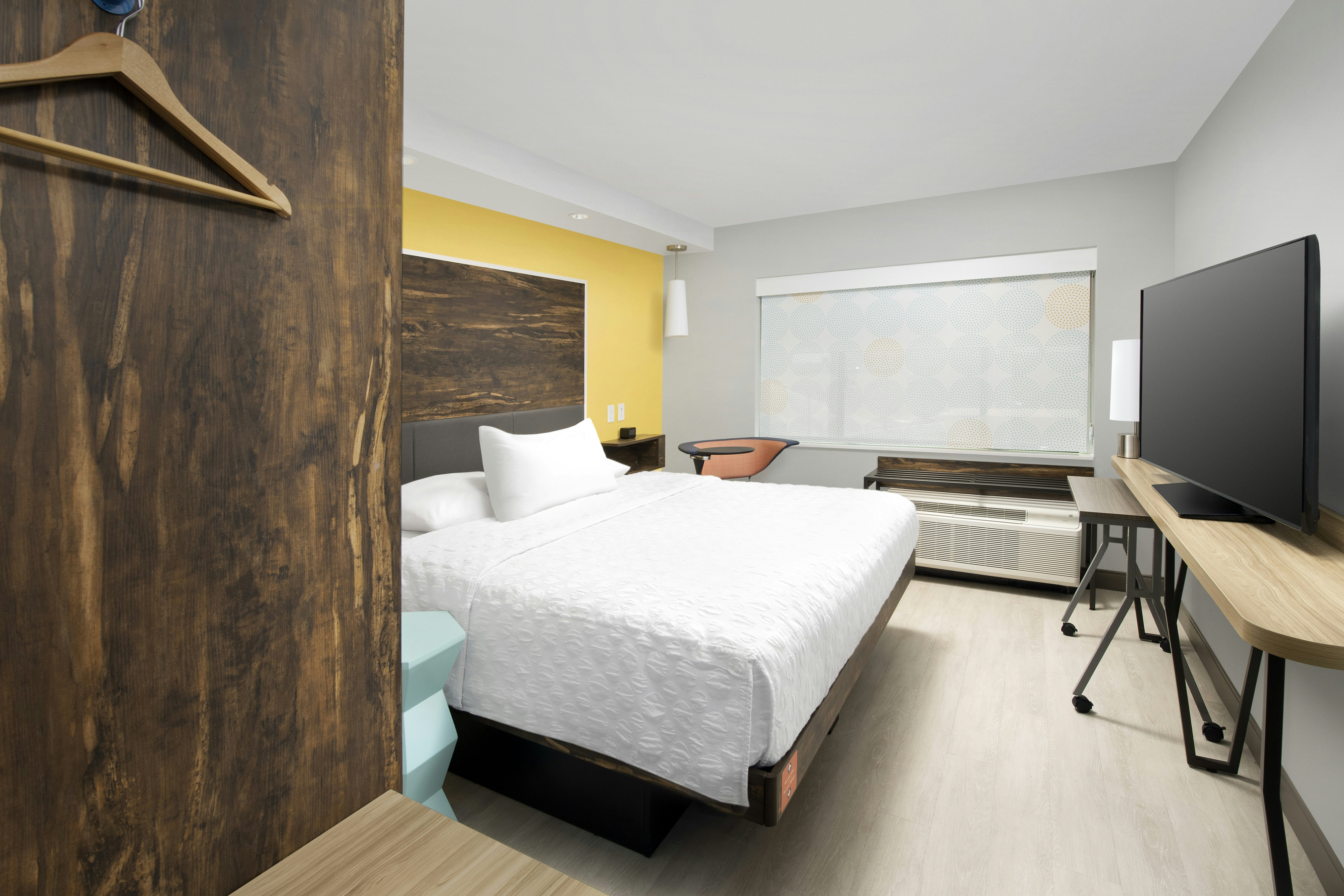 Tru by Hilton San Antonio Downtown Riverwalk