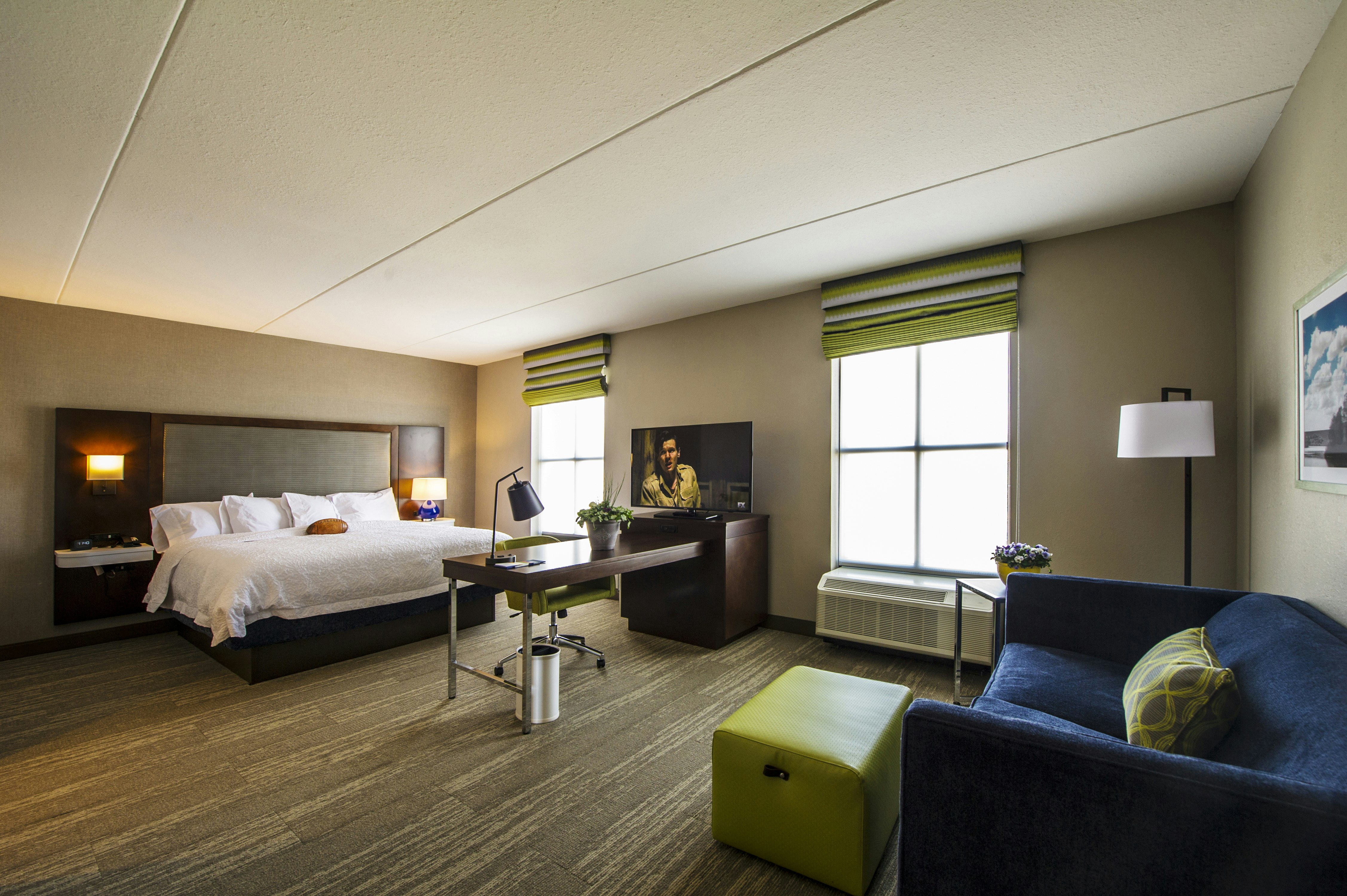 Hampton Inn & Suites Foxborough -Mansfield