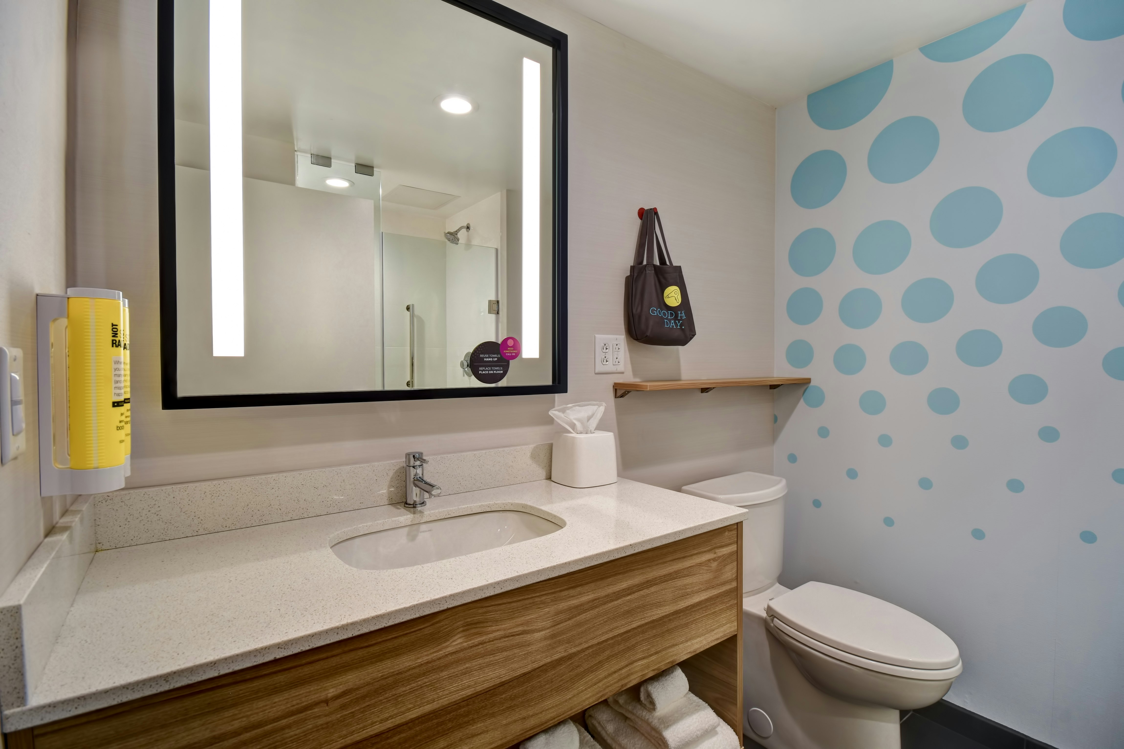 Tru by Hilton Camillus Syracuse