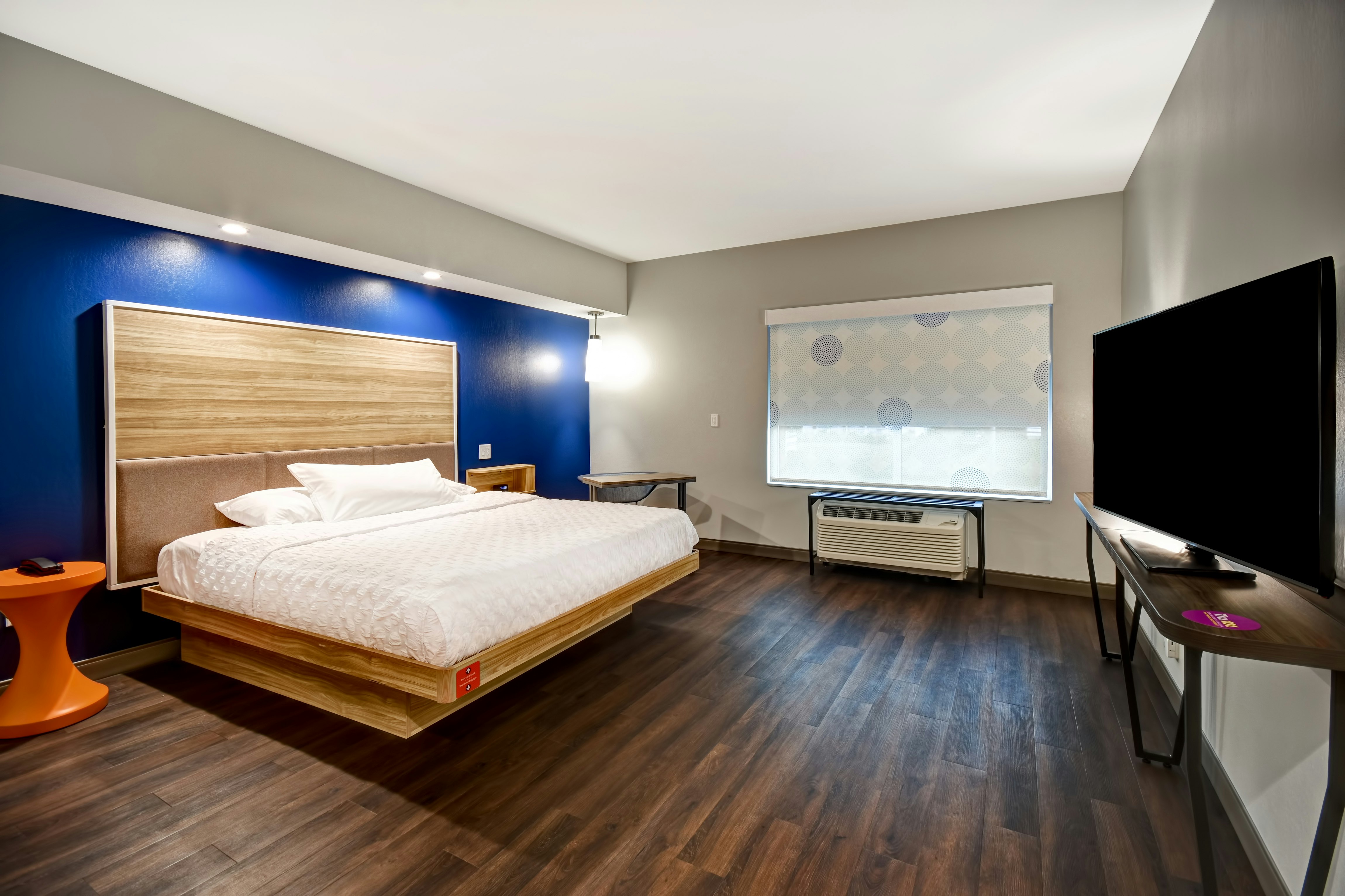 Tru by Hilton Camillus Syracuse