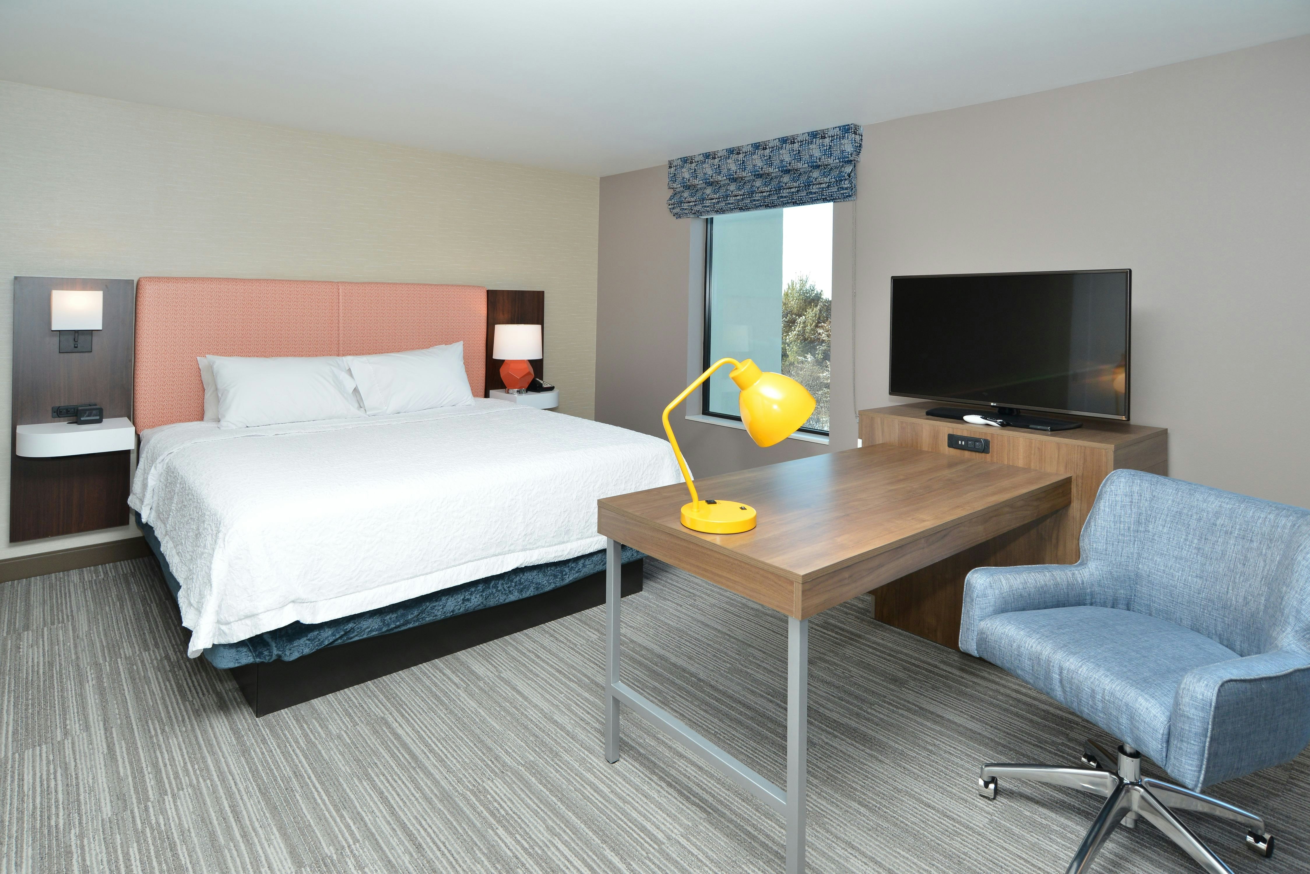 Hampton Inn & Suites Menomonie