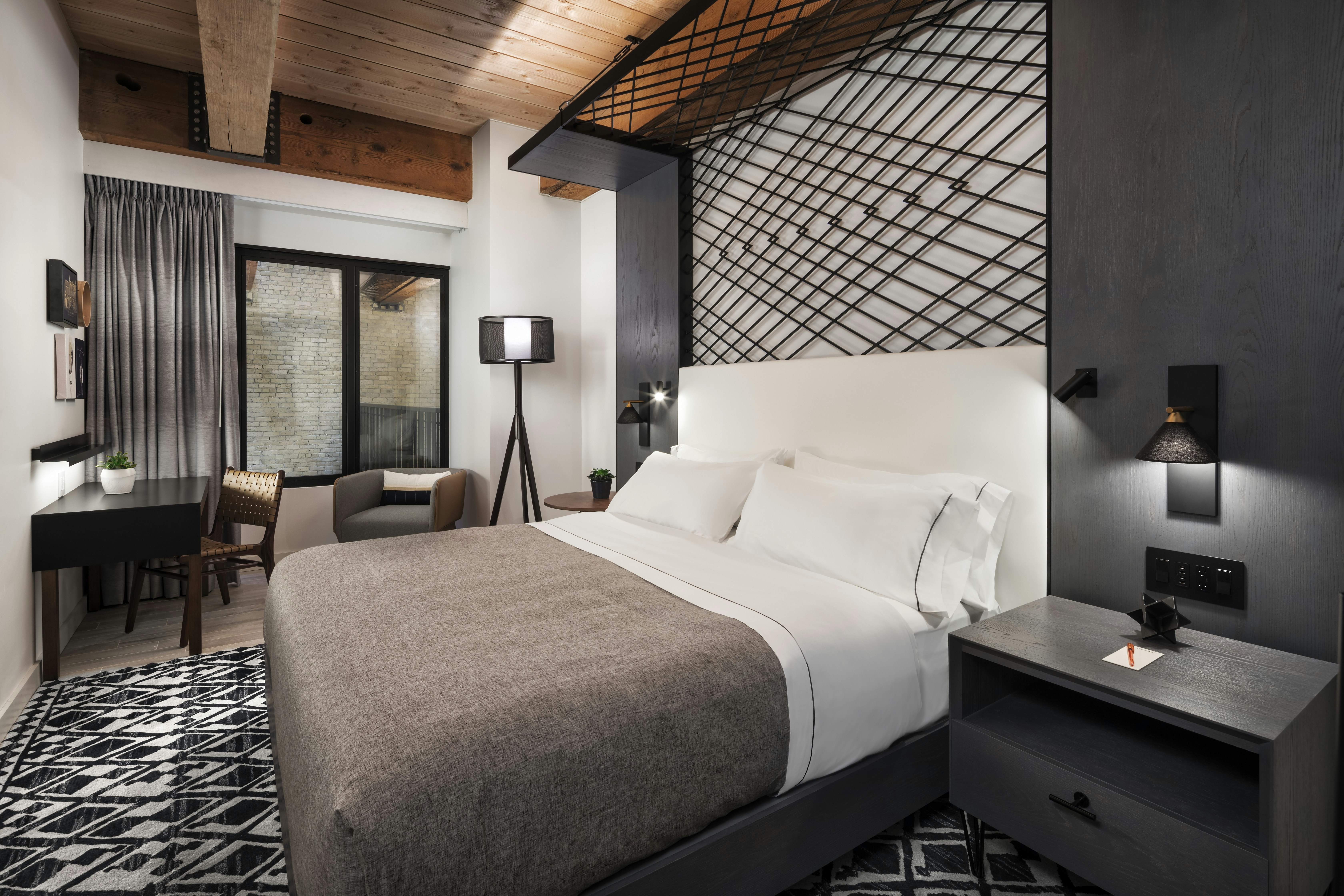 Canopy by Hilton Minneapolis – Mill District