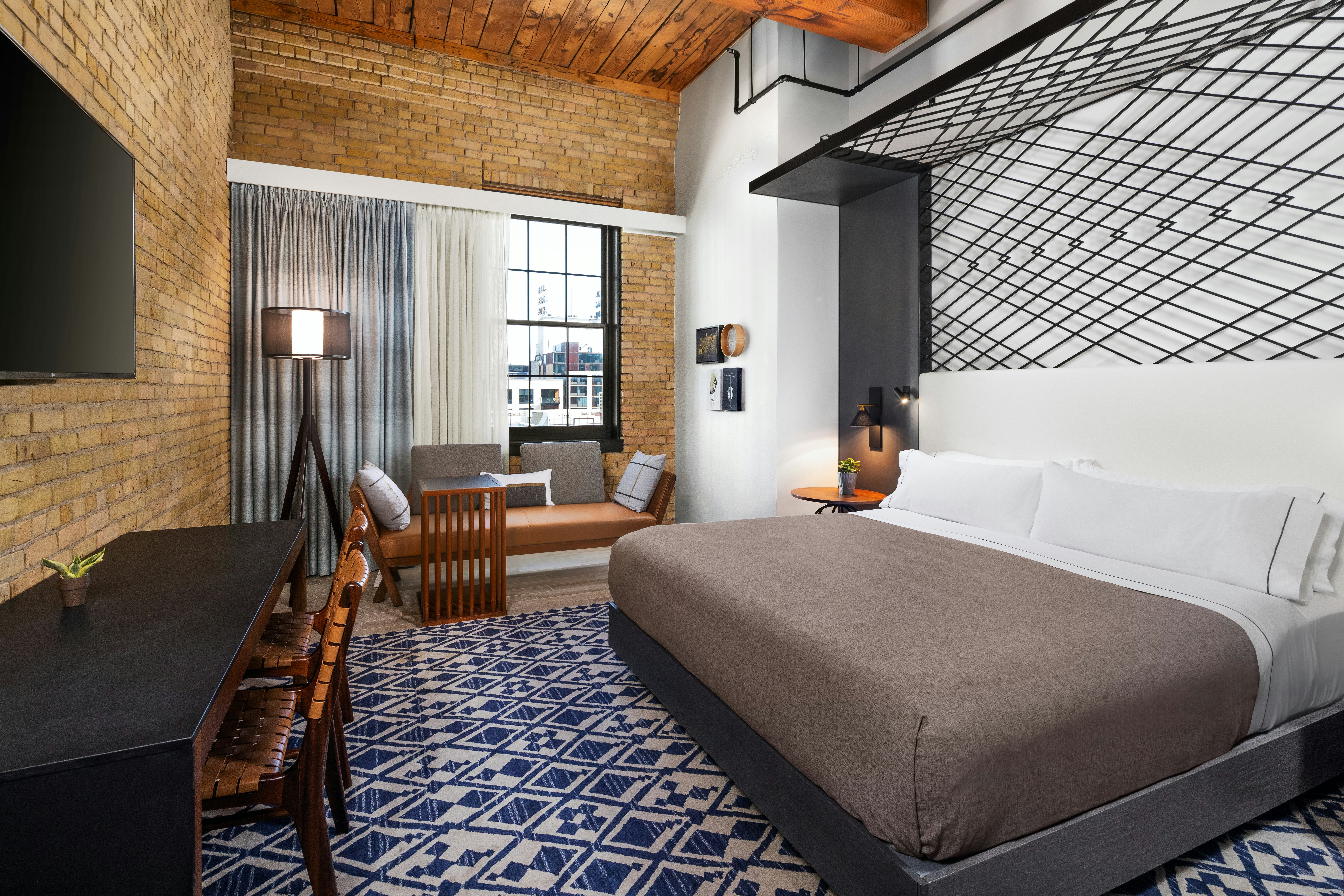 Canopy by Hilton Minneapolis – Mill District