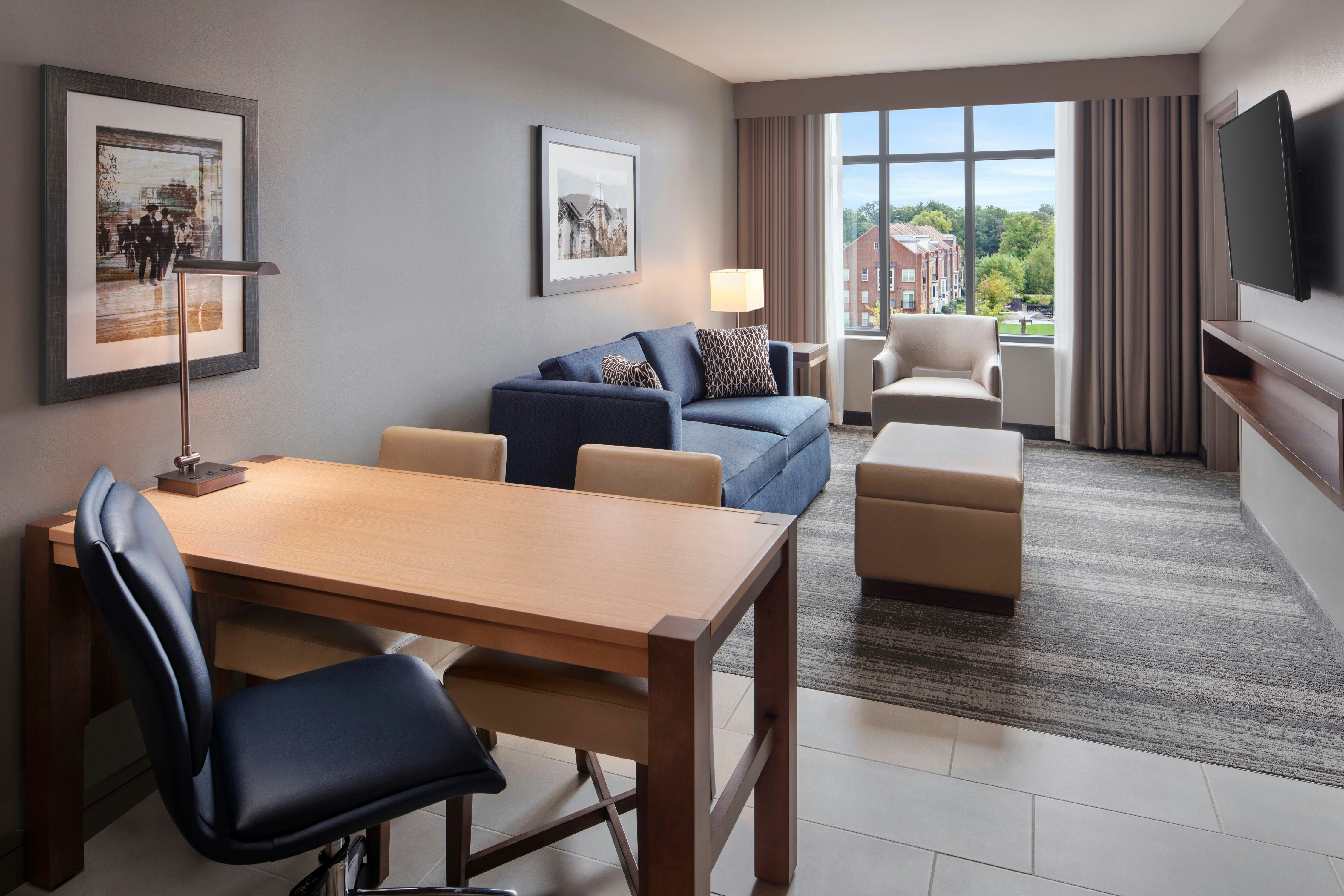 Embassy Suites by Hilton South Bend at Notre Dame