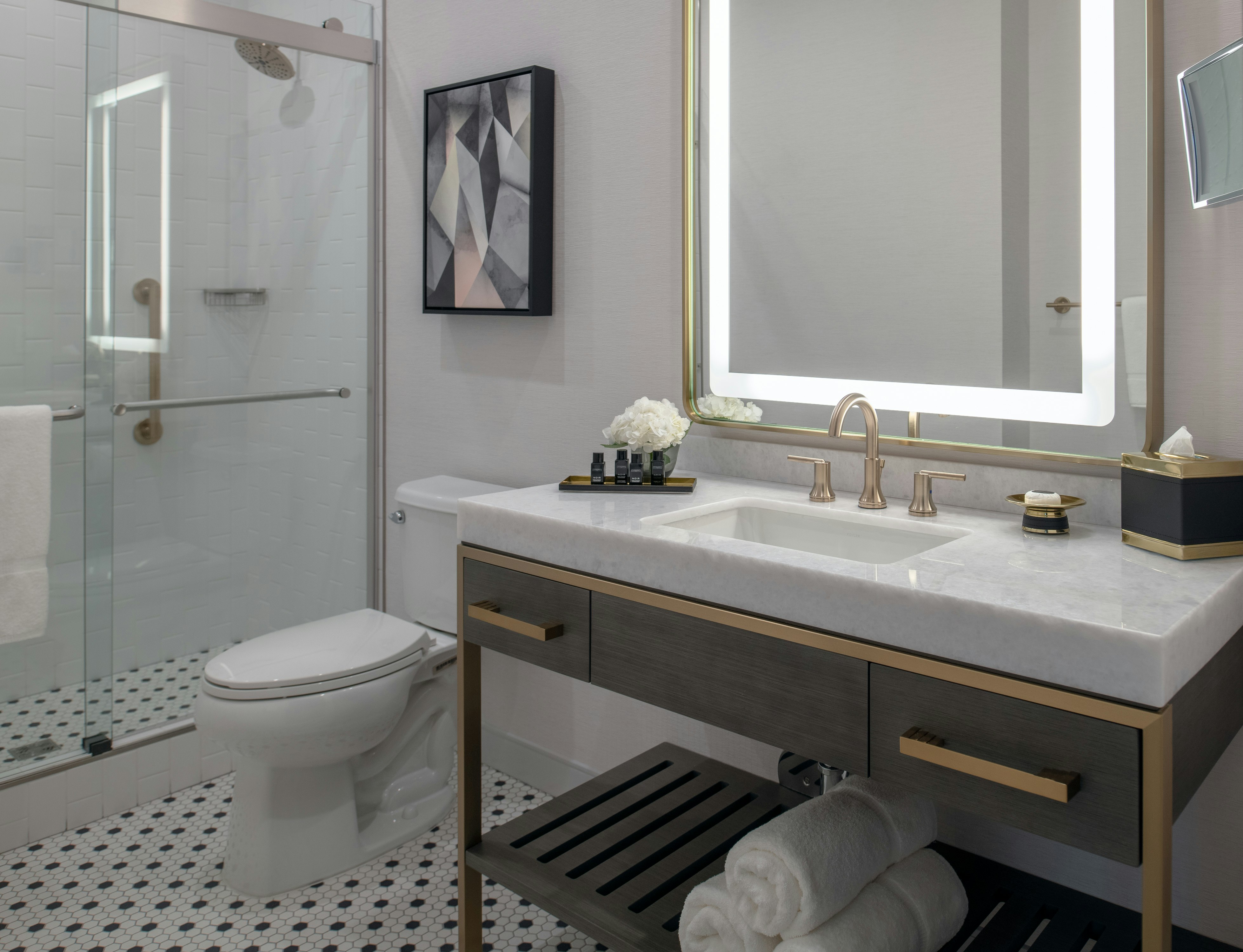 Tulsa Club Hotel, Curio Collection by Hilton