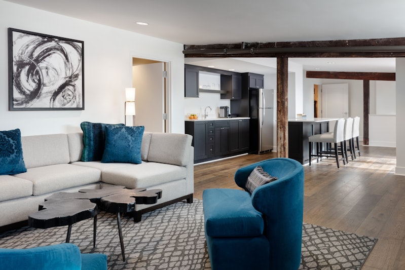 The Foundry Hotel Asheville, Curio Collection by Hilton