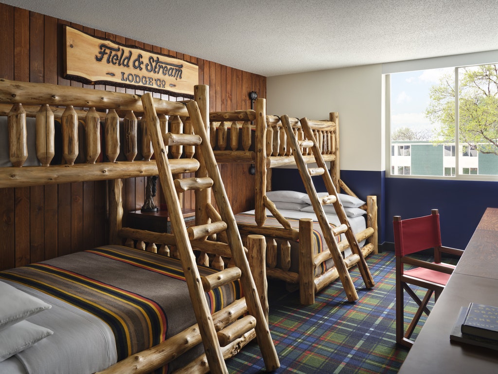 Field & Stream Lodge Bozeman