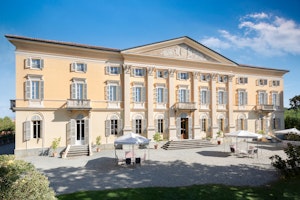 Villa Matilde Facade