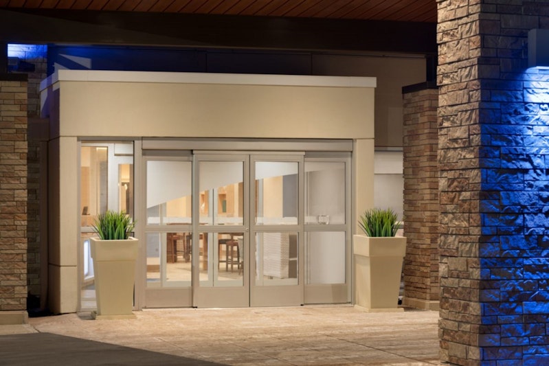 Holiday Inn Express Fayetteville – Fort Bragg