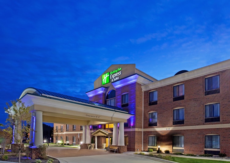 HOLIDAY INN EXP STES CHESTERFL