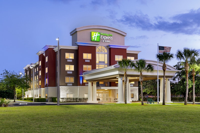 HOLIDAY INN EXPRESS FT PIERCE