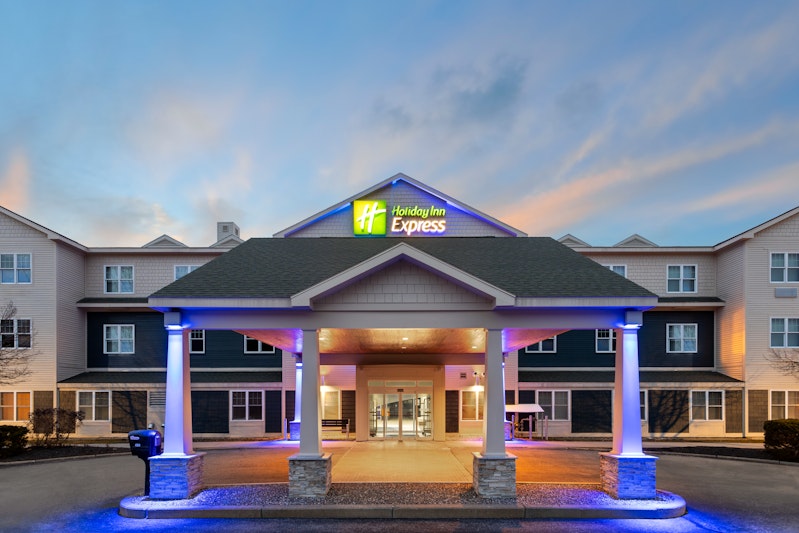 HOLIDAY INN EXP STES FREEPORT