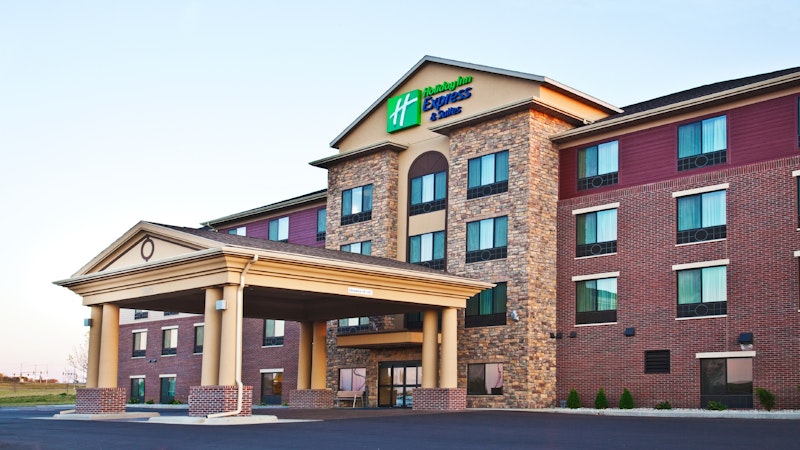 Holiday Inn Express and Suites Sioux Falls Southwest