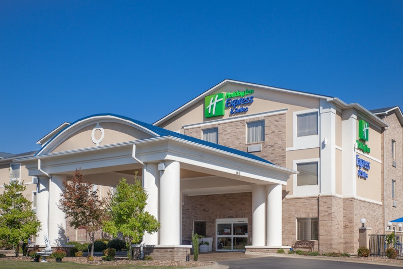 HOLIDAY INN EXP STES CLARKSVIL