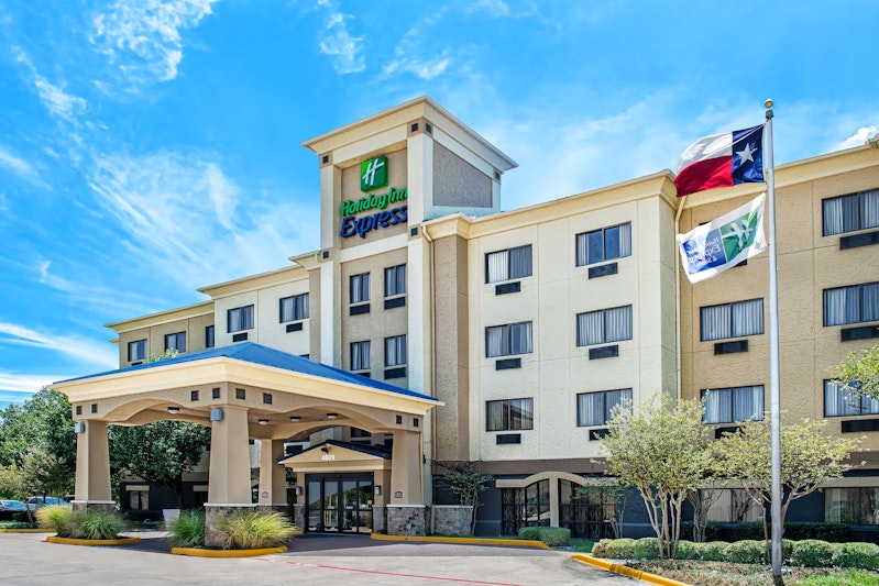 HOLIDAY INN EXPSTES FORT WORTH