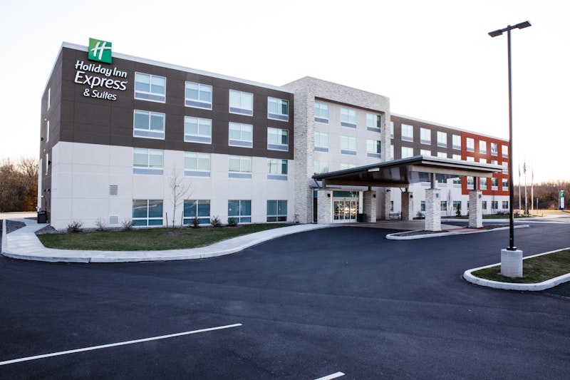 Holiday Inn Express and Suites Gettysburg Southeast