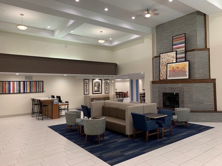 HOLIDAY INN EXP STES GUNNISON