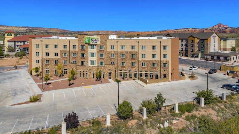Holiday Inn Express Hotel & Suites GALLUP EAST