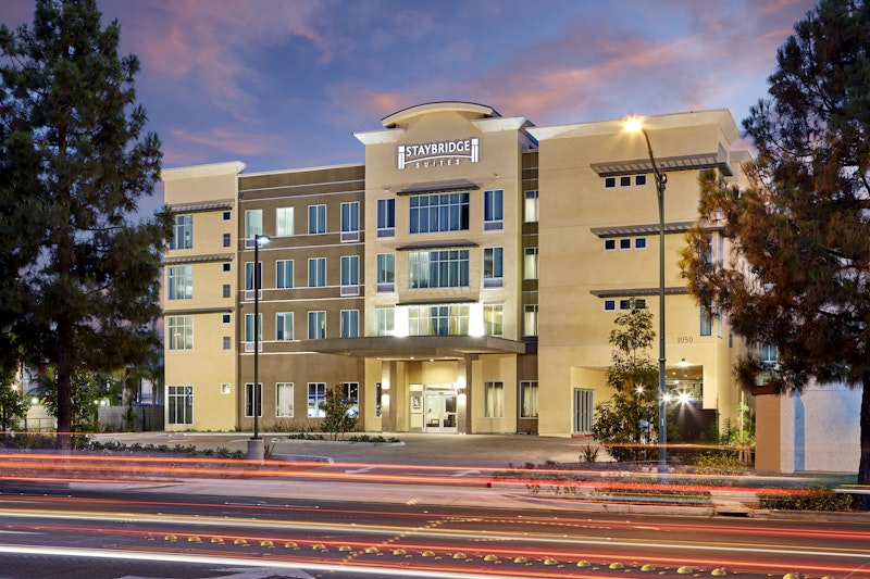 STAYBRIDGE SUITES ANAHEIM