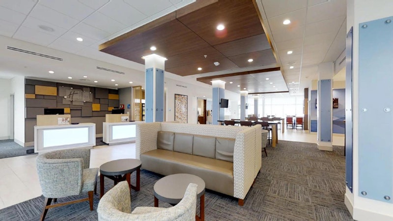 Holiday Inn Express and Suites Chalmette – New Orleans S
