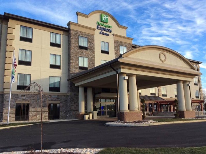 Holiday Inn Express & Suites BUTLER