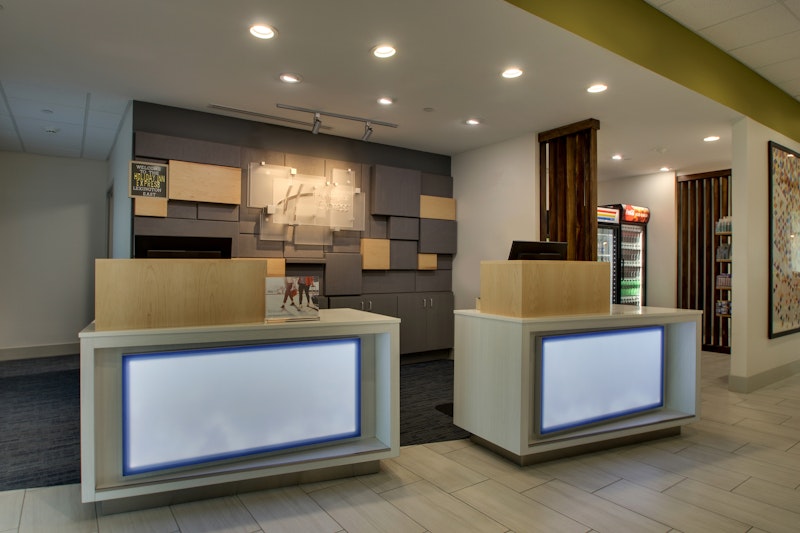 Holiday Inn Express Lexington East – Winchester