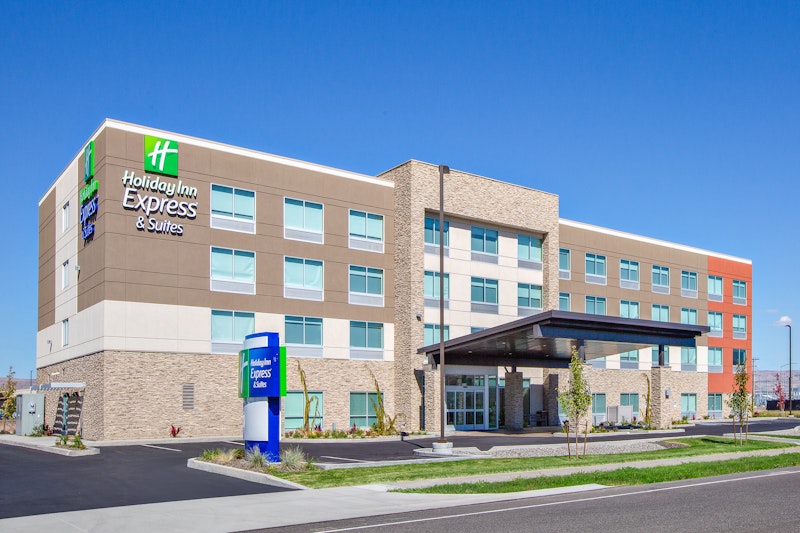 Holiday Inn Express and Suites Union Gap – Yakima Area