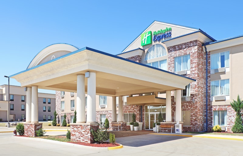 Holiday Inn Express and Suites Mountain Home