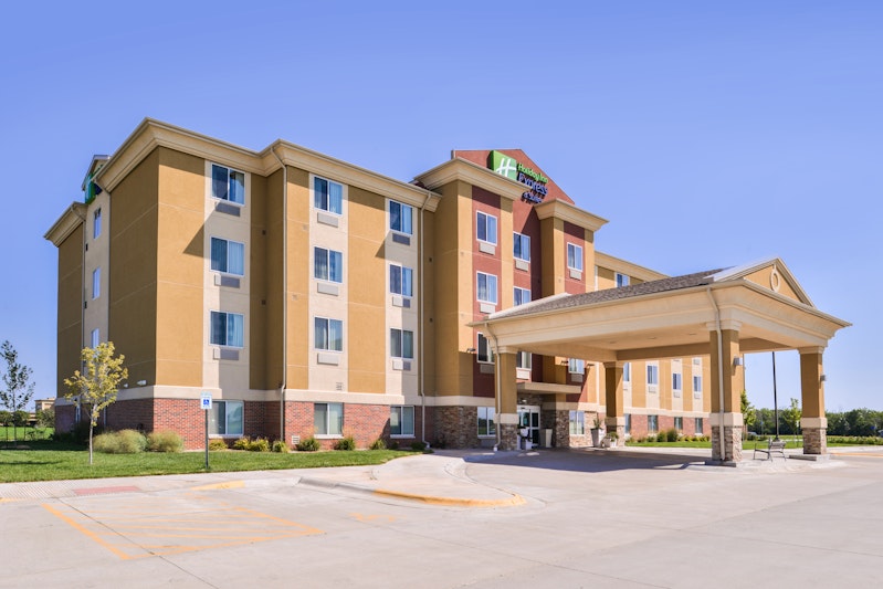 Holiday Inn Express and Suites York