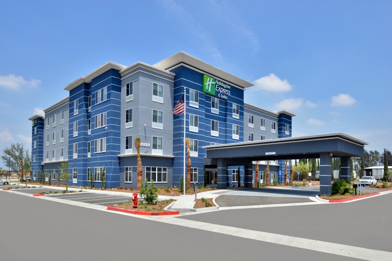 Holiday Inn Express and Suites Loma Linda- San Bernardino S