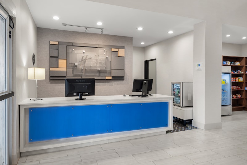 HOLIDAY INN EXP STES GRAHAM