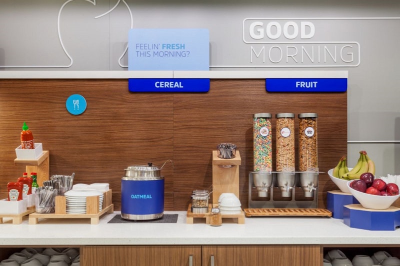 Holiday Inn Express and Suites Oscoda