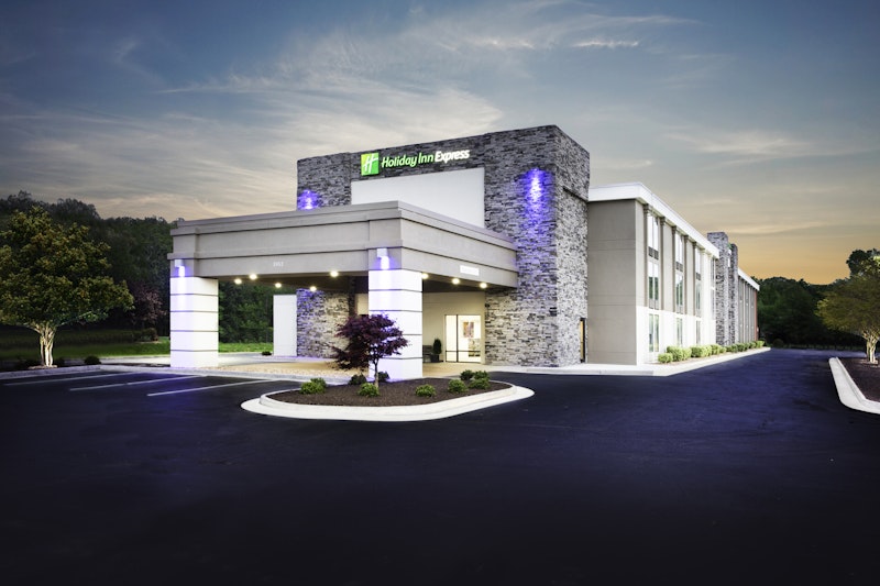 Holiday Inn Express Hopewell – Fort Lee